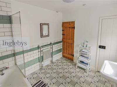 Picture 18